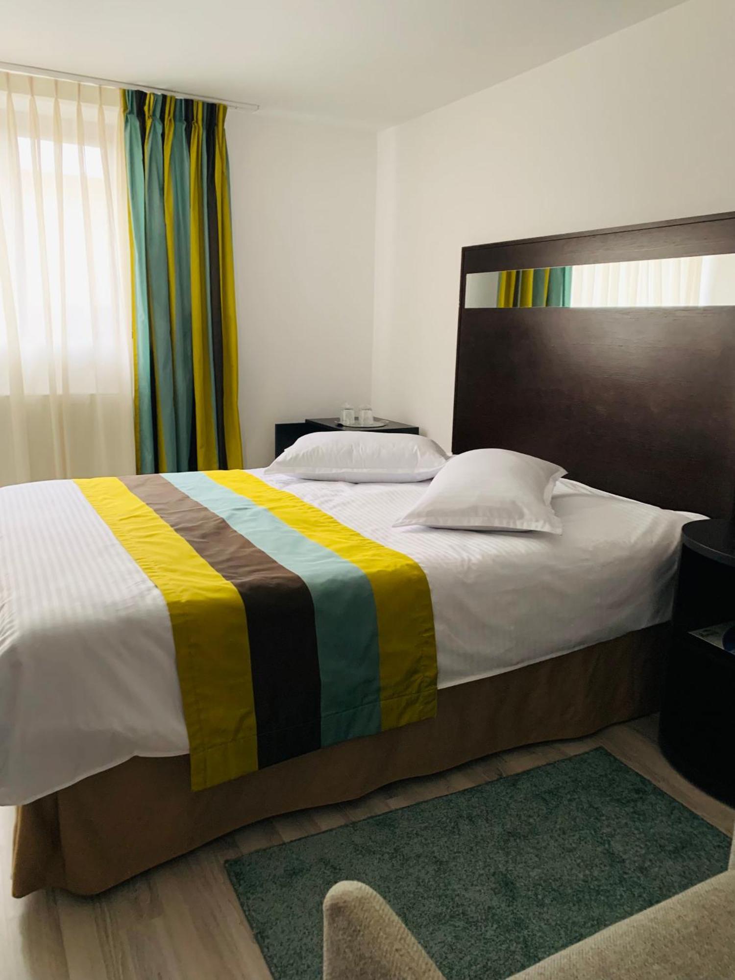 Casa Lazar Bed & Breakfast Topliţa Екстериор снимка