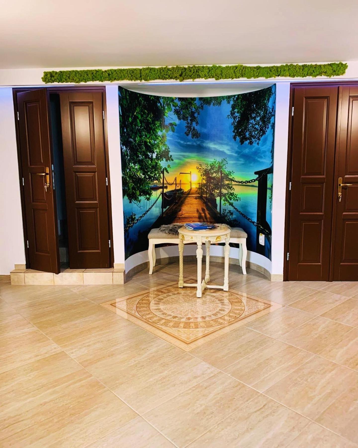 Casa Lazar Bed & Breakfast Topliţa Екстериор снимка