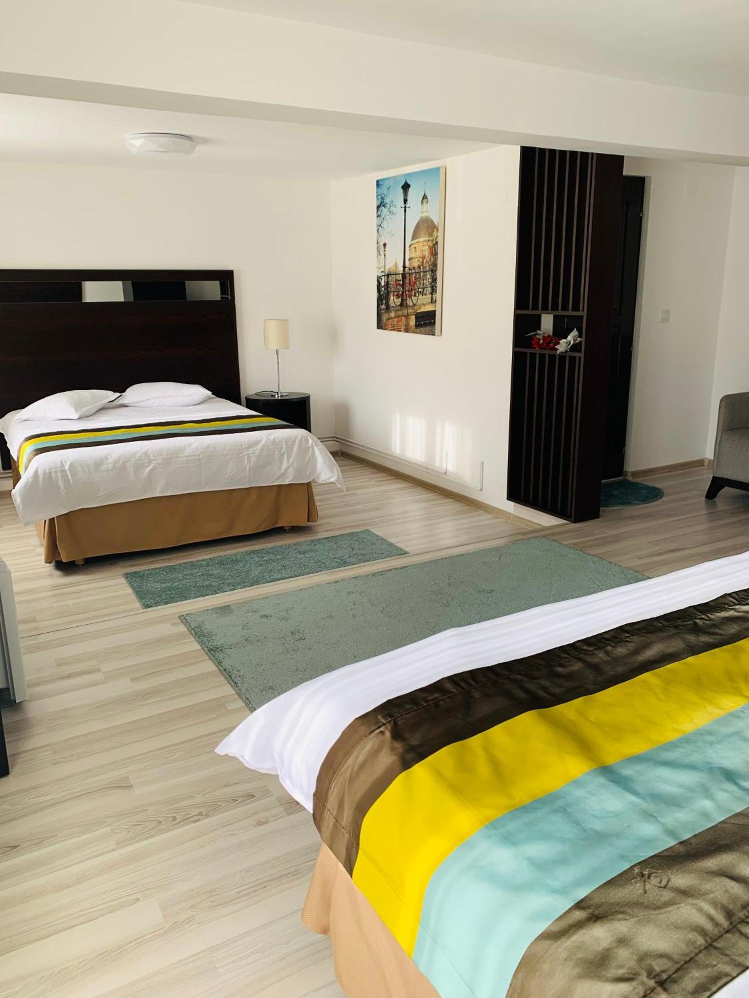 Casa Lazar Bed & Breakfast Topliţa Екстериор снимка