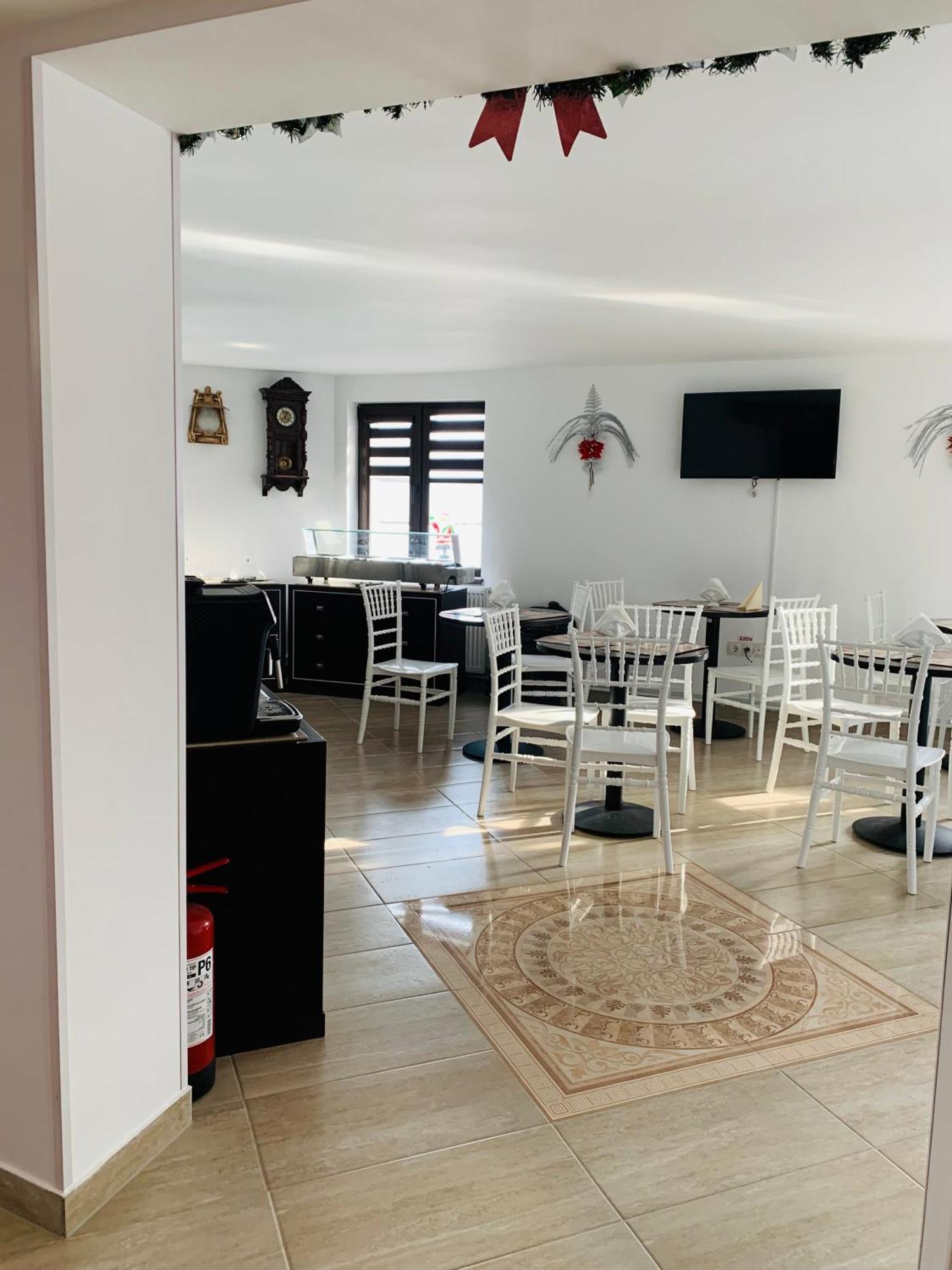 Casa Lazar Bed & Breakfast Topliţa Екстериор снимка